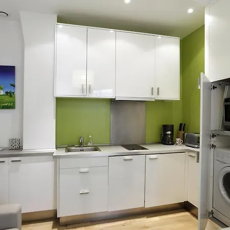 Apartment Sleek Near Saint Germain