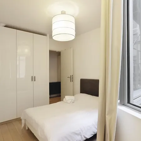 Apartment Sleek Near Saint Germain