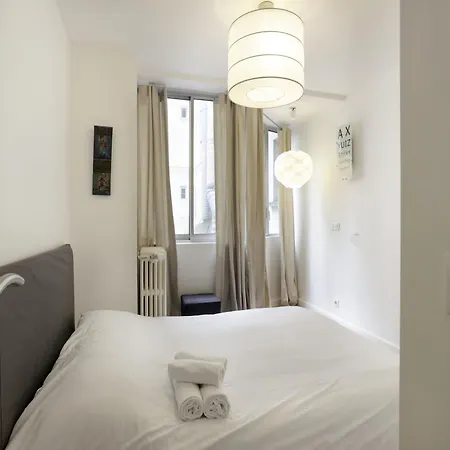 Sleek Near Saint Germain Paris