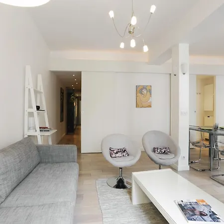 Apartment Sleek Near Saint Germain Paris