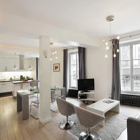 Apartment Sleek Near Saint Germain